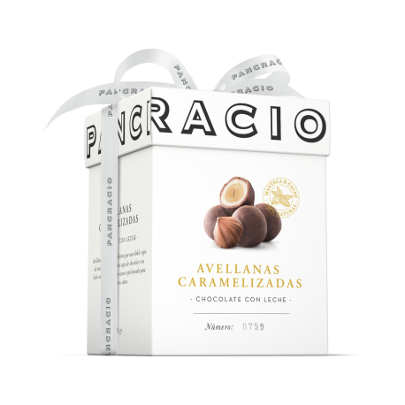 Luxury Box Avellana Caramelizada Cubierta de Chocolate con Leche Pancracio.