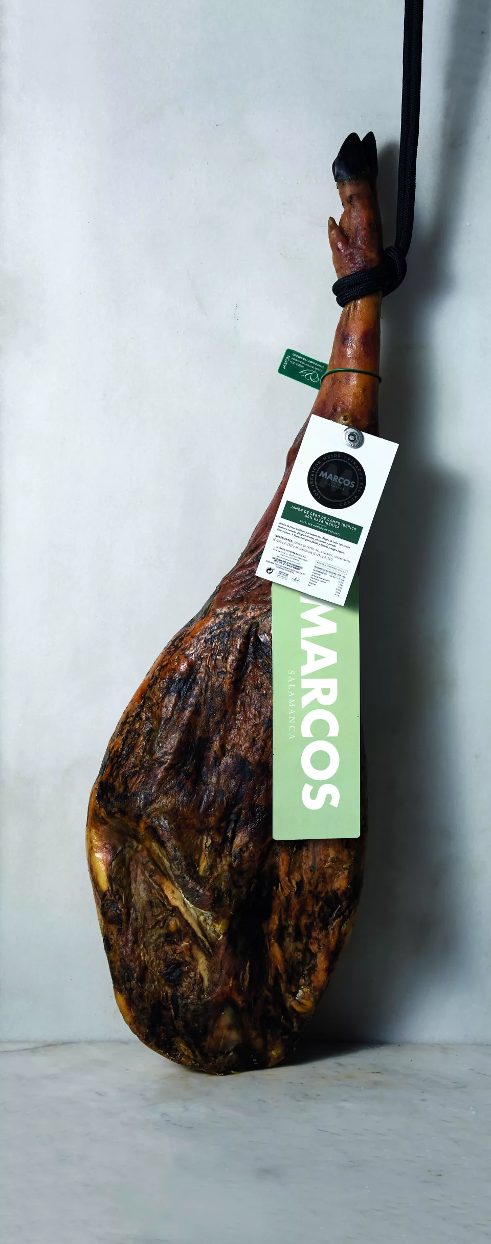 Jamón ibérico cebo campo D.O. Guijuelo Marcos 8.2-8.5 kg